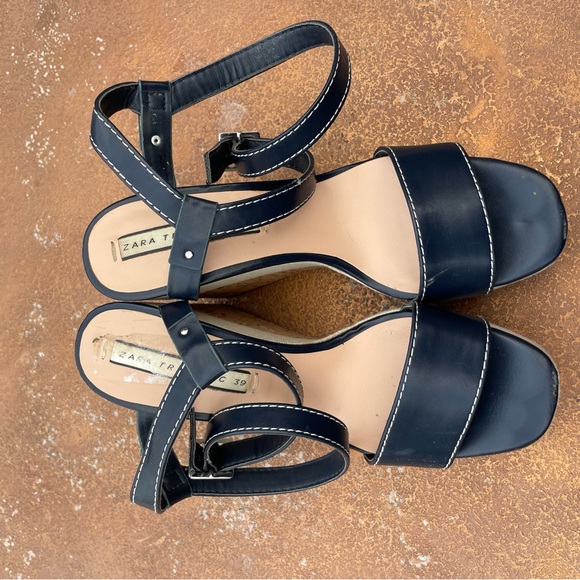 Classy Zara navy blue wedges sz 8.5 - Picture 6 of 6